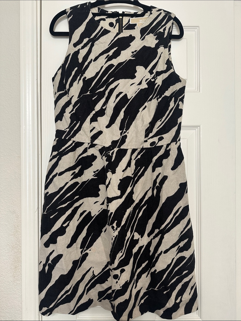 Michael Kors Linen Black and Cream Abstract Printed Dress size 6